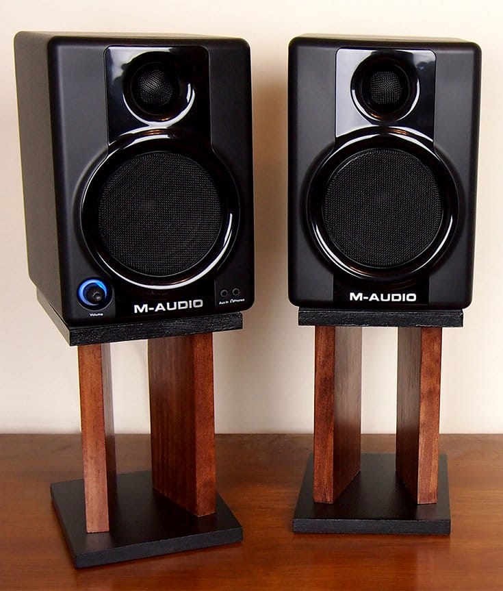 speaker stands