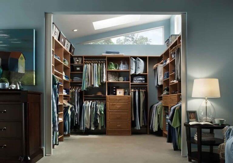 walk in closet ideas for small rooms