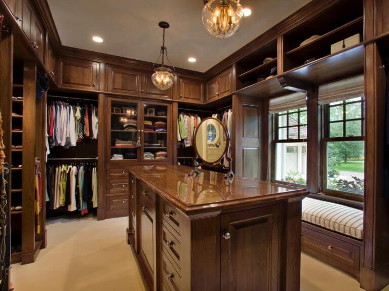 girly walk in closet ideas