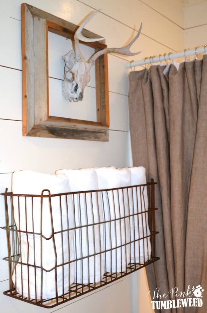 Bathroom Towel Organization Ideas with Bicycle Basket