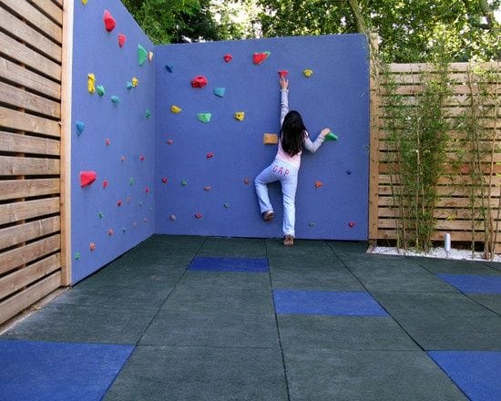 Corner Yard Landscaping Ideas with Climbing Wall