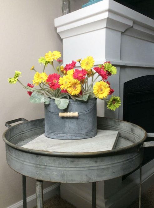 Farmhouse Flower Ideas with Galvanized Bucket