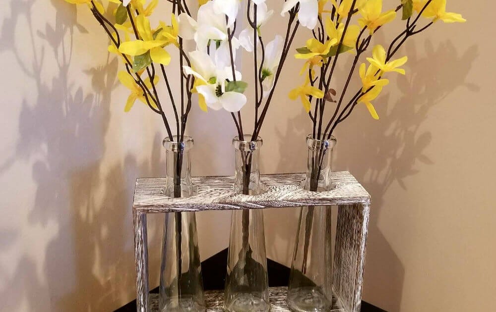 Farmhouse Flower Ideas with Glass Vases and Faux Flowers