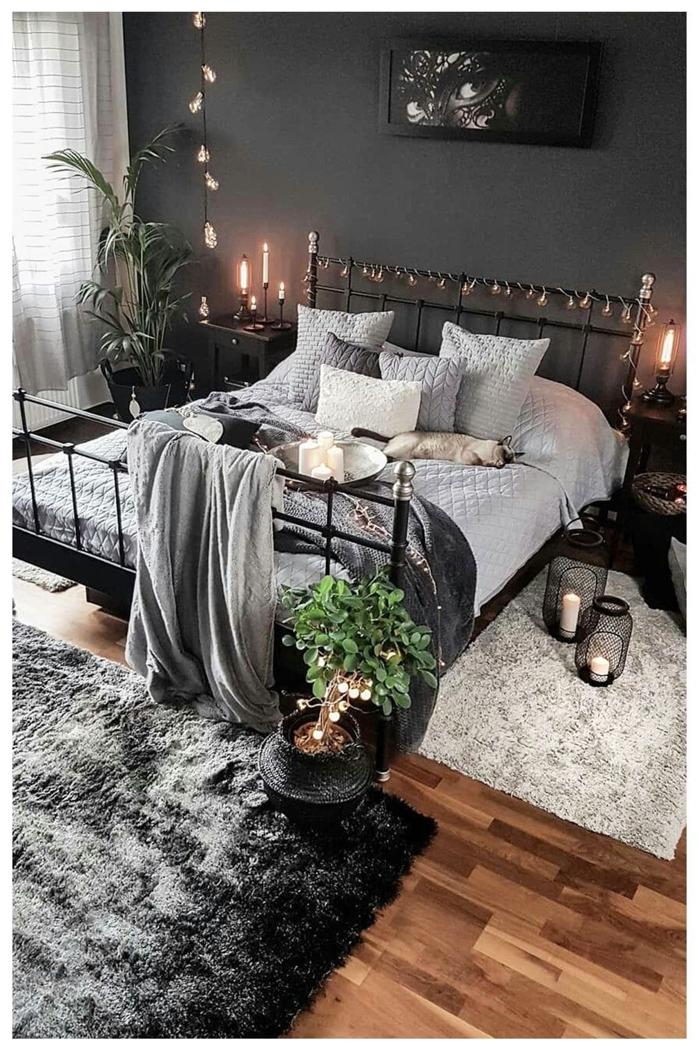Gothic Bedroom Ideas with Plants