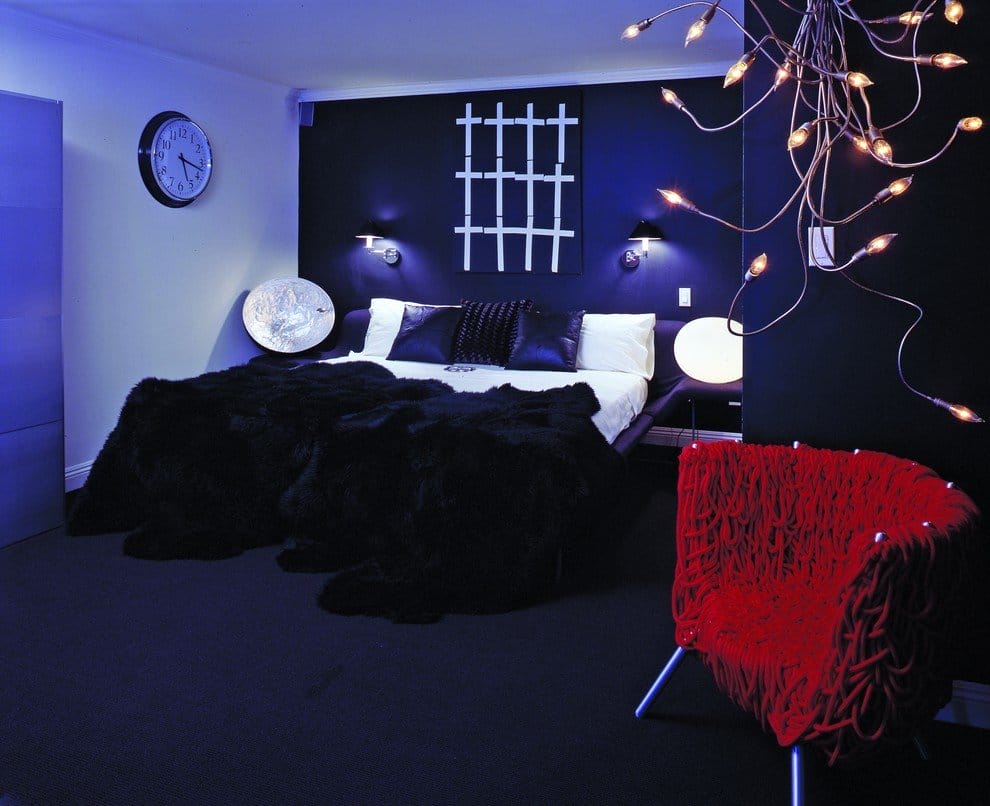 Gothic Man’s Bedroom Decorating Ideas
