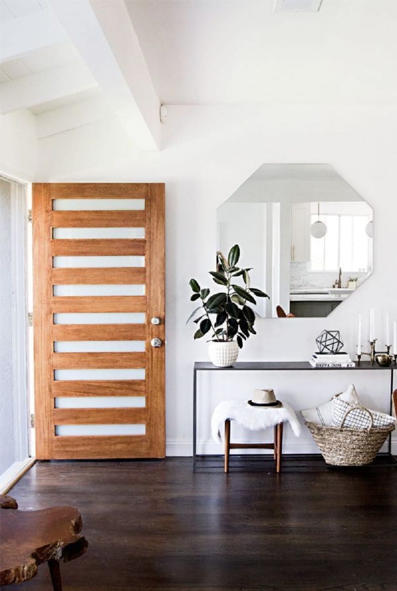 Minimalist Modern Foyer Table