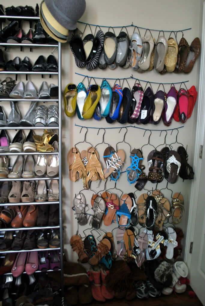 Multi-Styled Shoe Display for Entryway