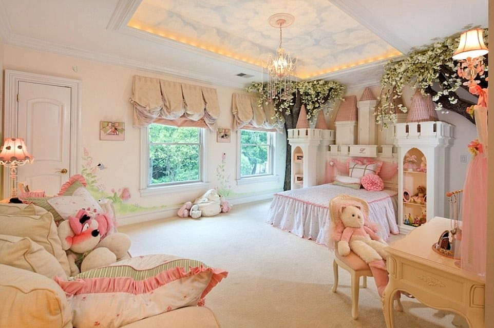 Princess Bedroom for Little Girl