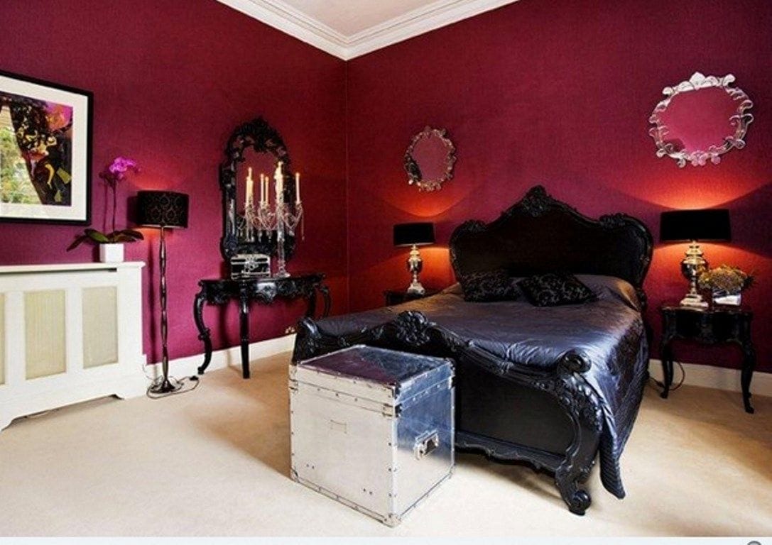 Romantic Gothic Bedroom Ideas