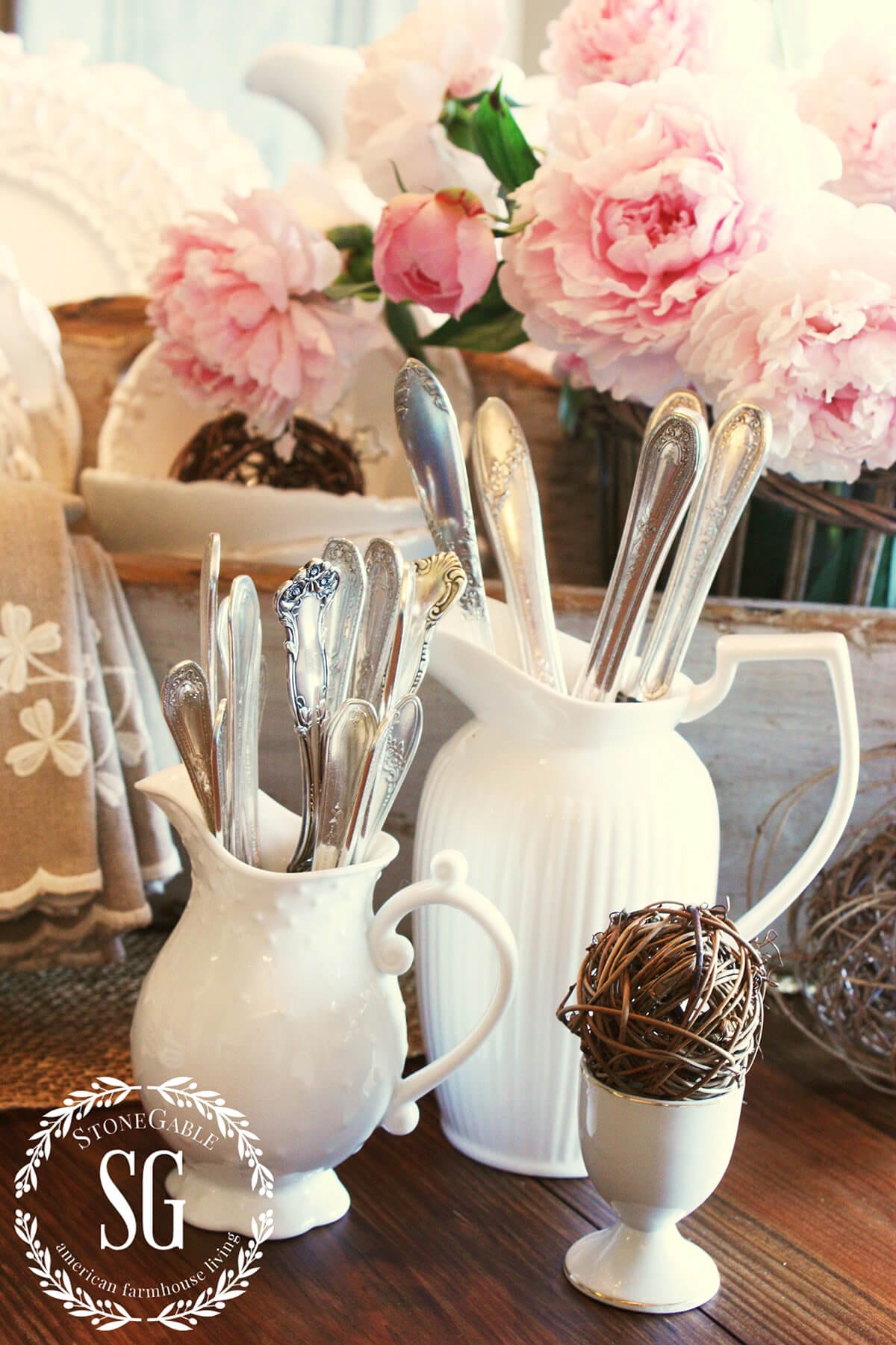 Simple yet Functional Kitchen Decor