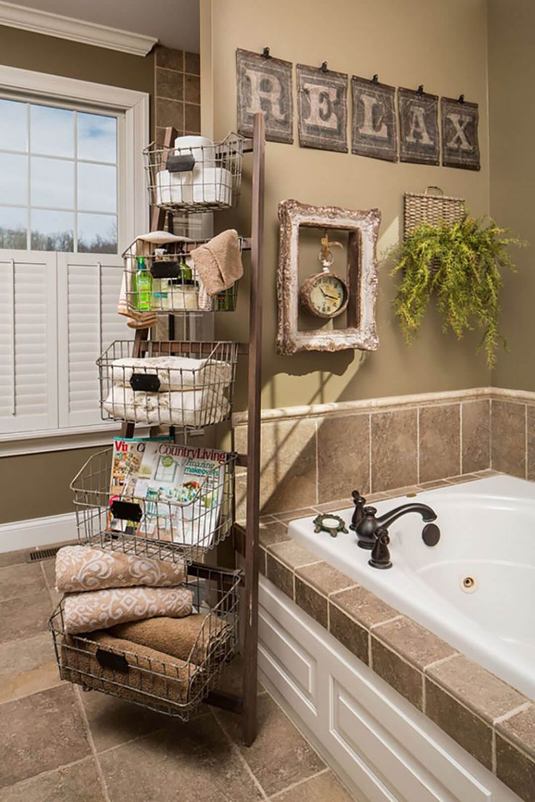 Toiletries and Towel Display Rack