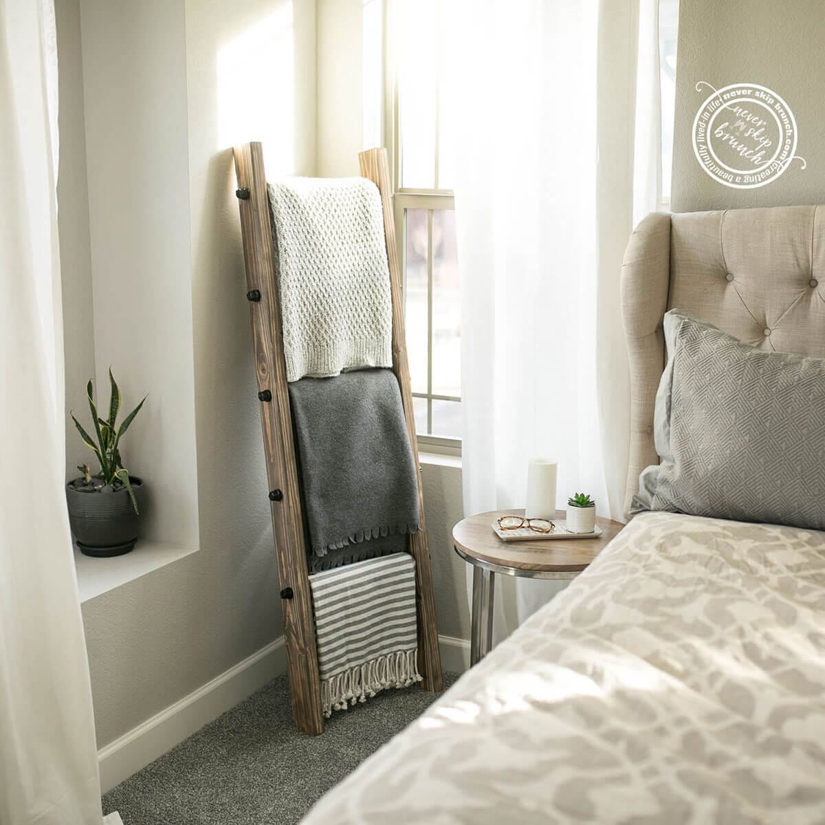 Wood and Metal Blanket Ladder