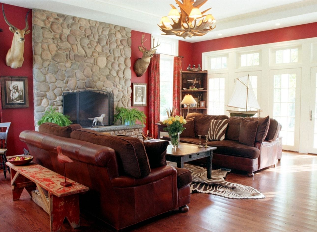 maroon feature wall living room