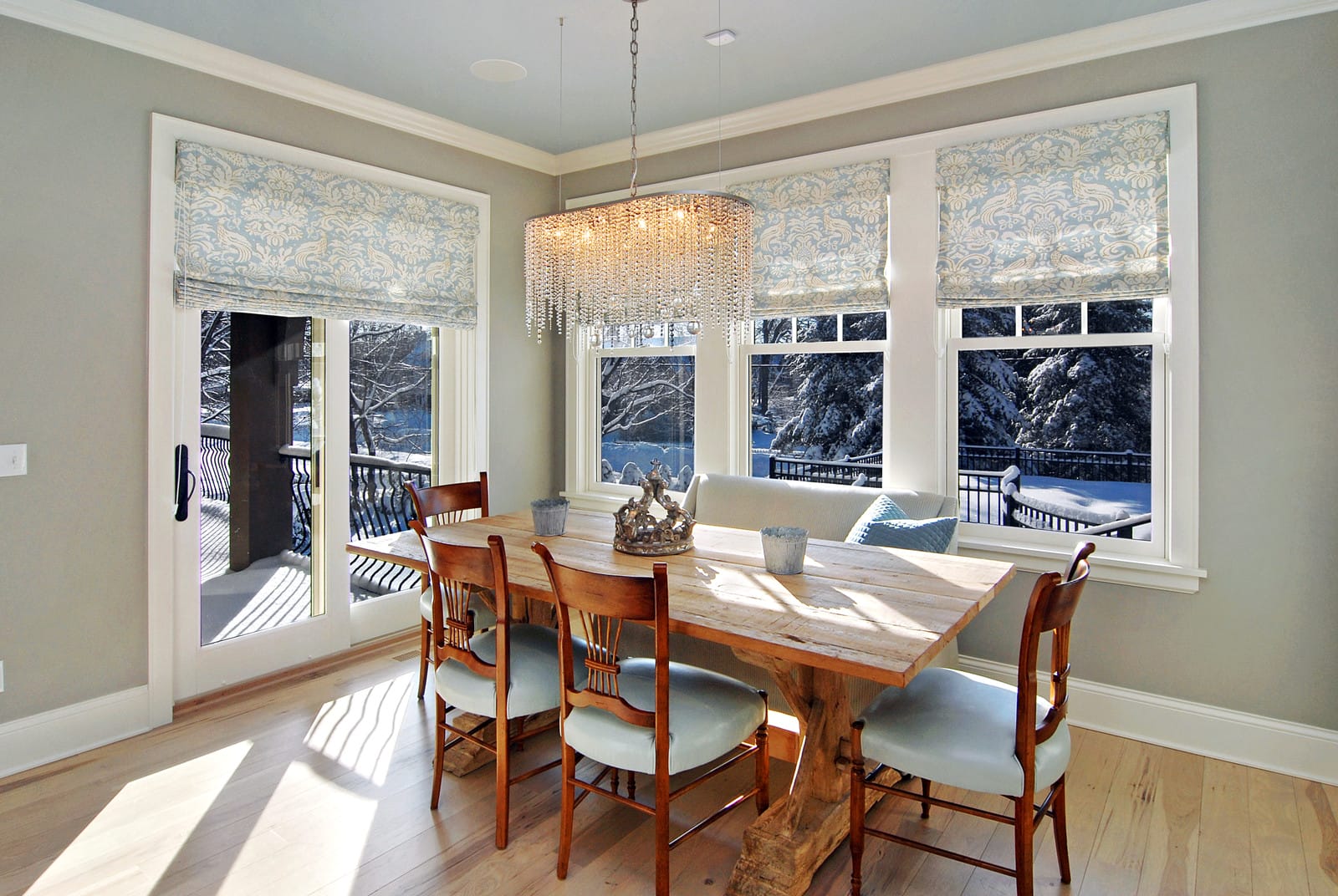 21 Impressive Dining Room Window Ideas For Your Home   17 2 