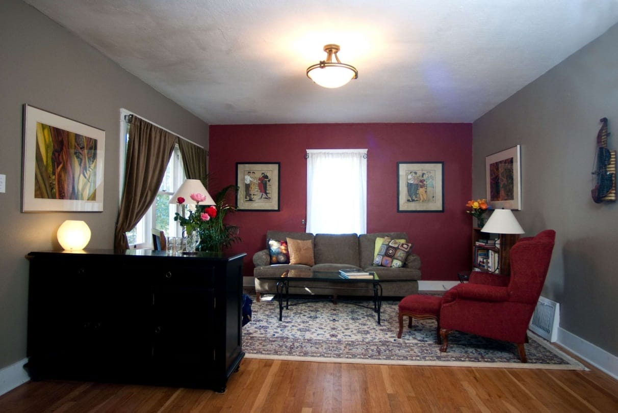 20 Captivating Maroon Living Room Ideas You’ll Adore