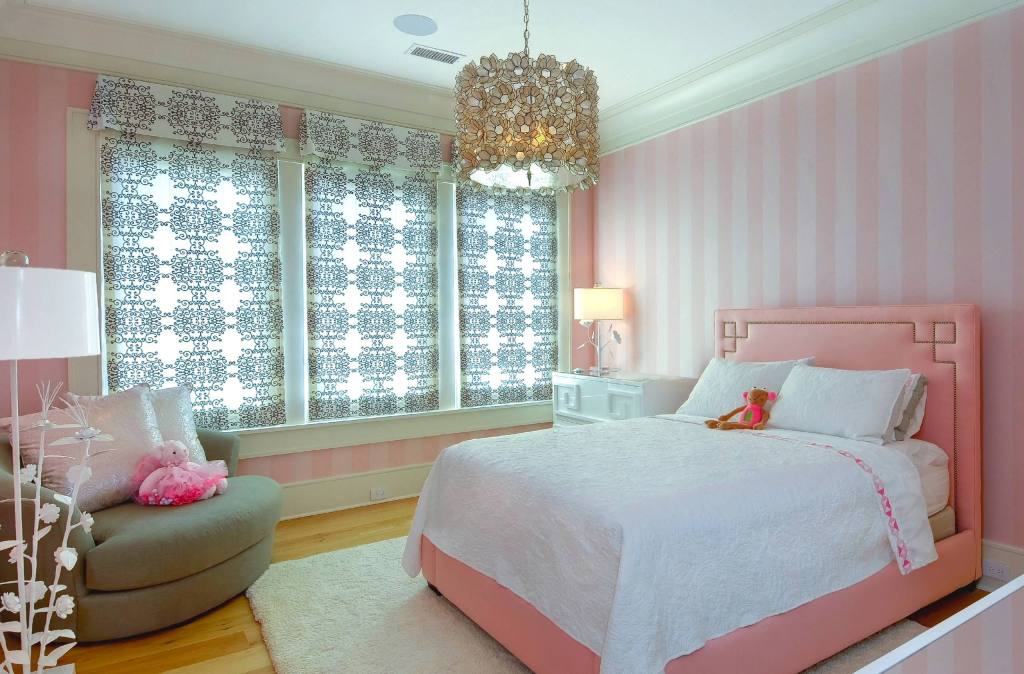 pink and grey striped wall