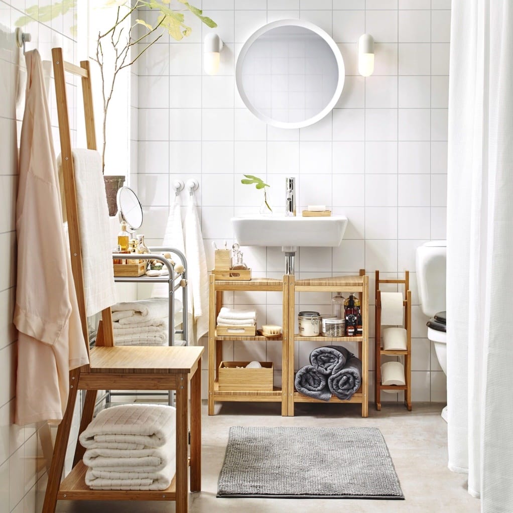 towel storage ideas for small bathroom