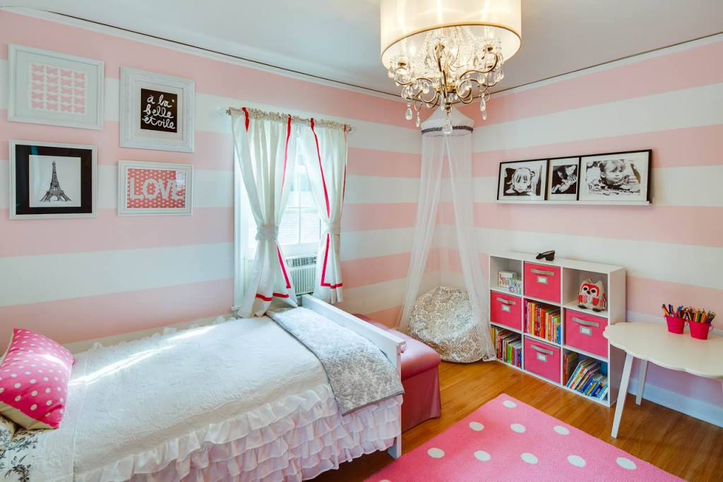 pink and gold striped wall