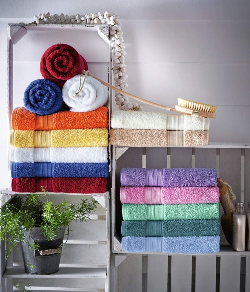 towel storage ideas in bathroom