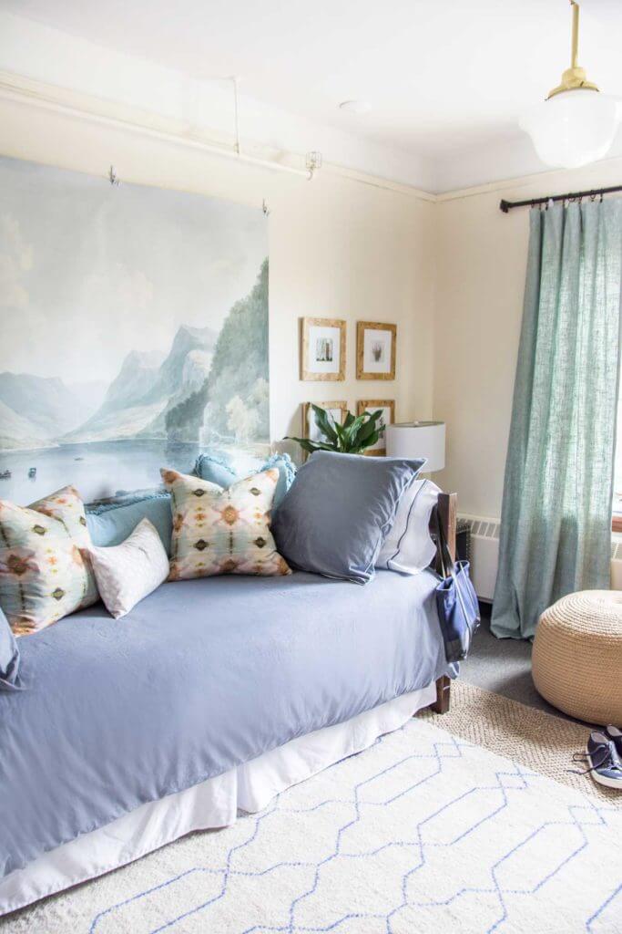 green wall mural ideas