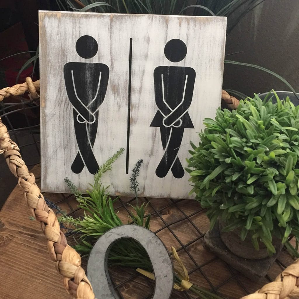 bathroom sign decor ideas