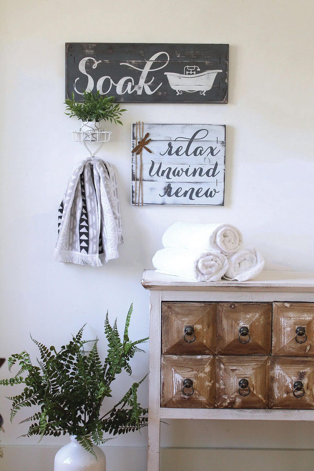 rustic bathroom sign ideas