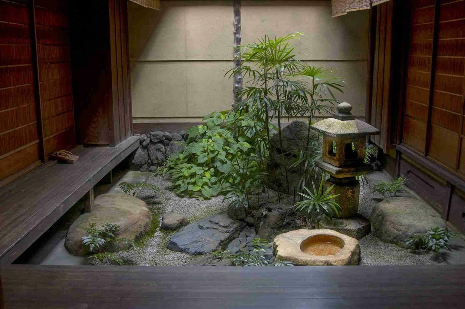 14 Best Indoor Rock Gardens For Your Home And Office   Zen Garden 8 1536x1021 