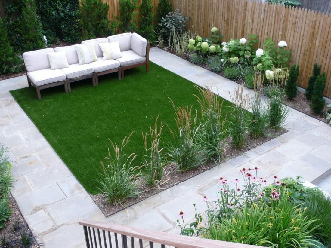 28 Small Backyard Turf Ideas for Your Outdoor Space 28 Small Backyard Turf Ideas for Your Outdoor Space
